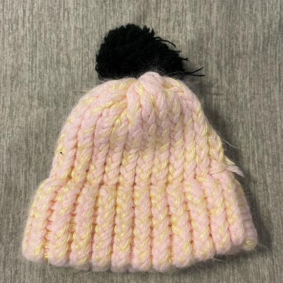 Three baby girls hats - Picture 2 of 4